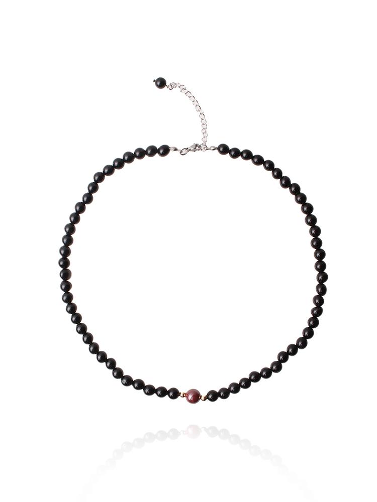 Bien Vetu 6Mm Onyx + 8Mm Single Cinnabar Necklace