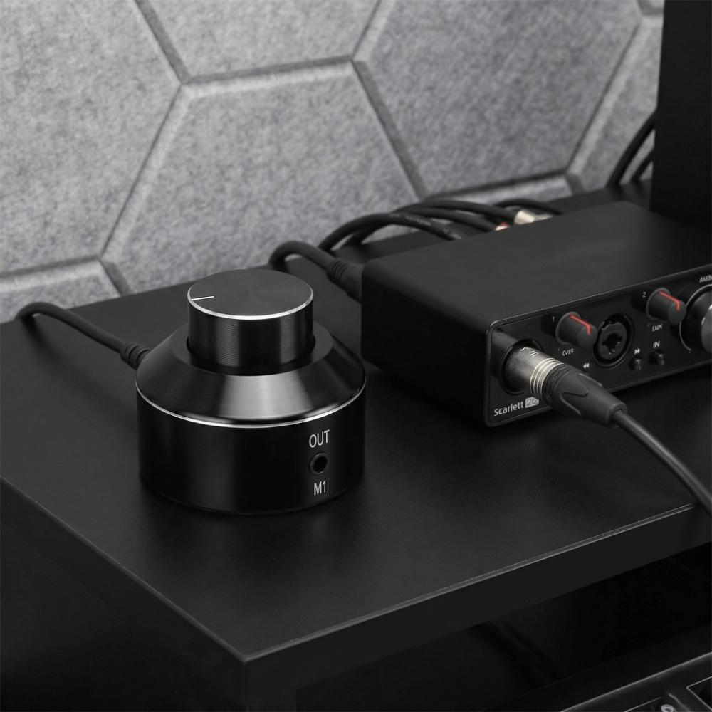 Langlebiger 3,5-mm-M1-Mini-Lautstärkeregler-Stecker Plug-and-Play 3,5-mm-Lautstärkeregler Aktive Steuerung Heim-Audiosystem