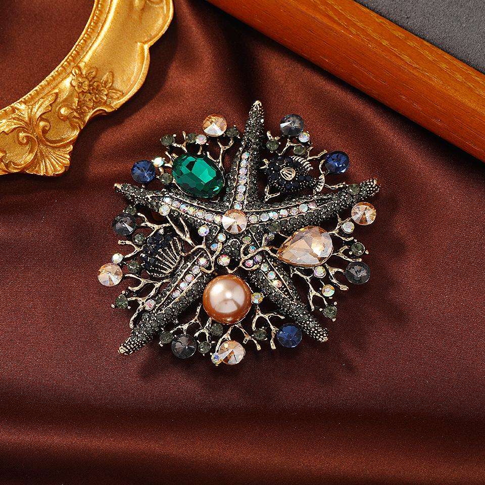 

Exaggerated Rhinestone Starfish Brooch: Versatile Alloy, Pearl Corsage Jewelry