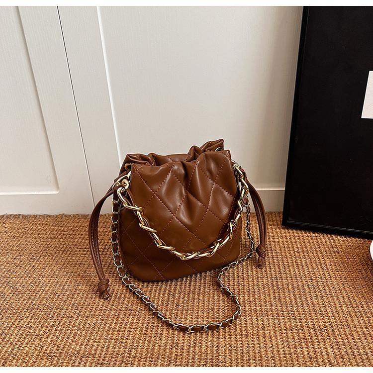 Ielgy Messenger Large-Capacity Bag Rhombus One-Shoulder Fashion Chain Bag