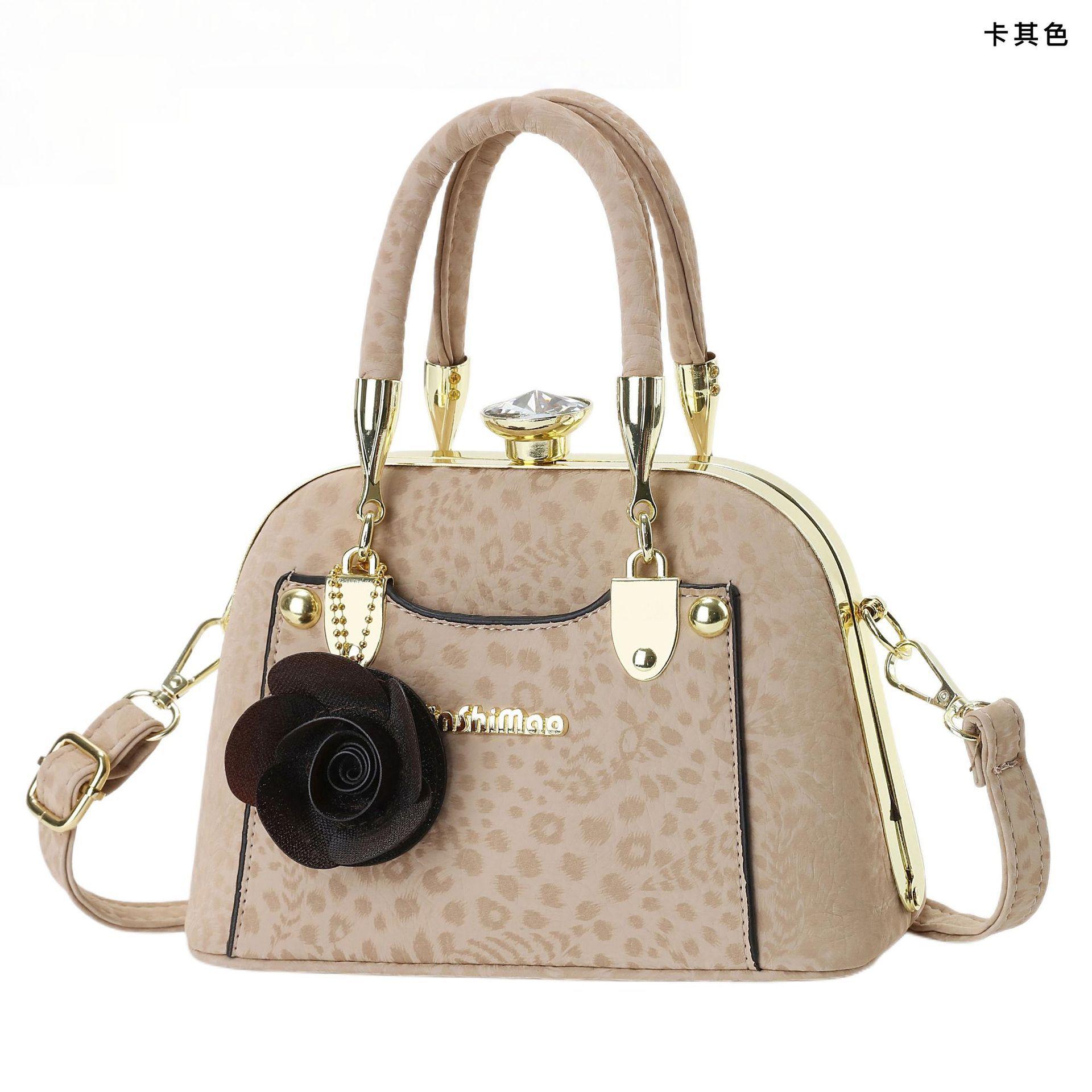 2026 New Retro Leopard Print Clip On Handbag For Women With Floral Decoration Crossbody Bag