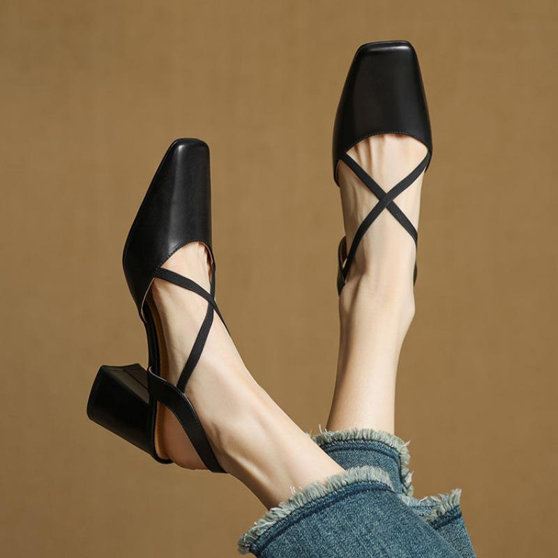 

Новые женские босоножки на высоком каблуке, женские удобные босоножки с закрытой пяткой, летние босоножки из говяжьей кожи большого размера с квадратным носком на толстом каблуке 40 чёрный