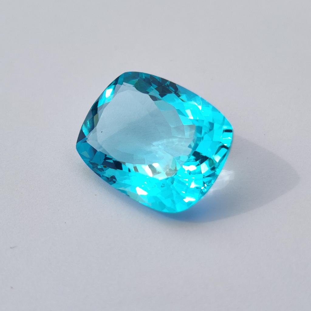 Beautiful Jewelry Making Sky Blue Topaz Shade Long Cushion Glass Stone, 22.60 Carat, 22x16x10 MM Size.