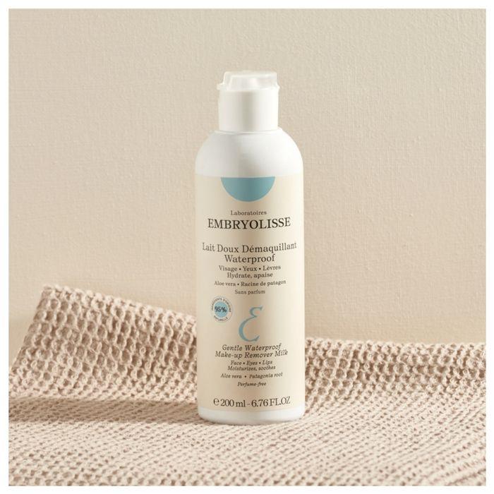 Waterfestes Make-up-Entferner - EMBRYOLISSE - Sanfte Milch - 200ml - Für alle Hauttypen - Feuchtigkeitsspendend - Beruhigend