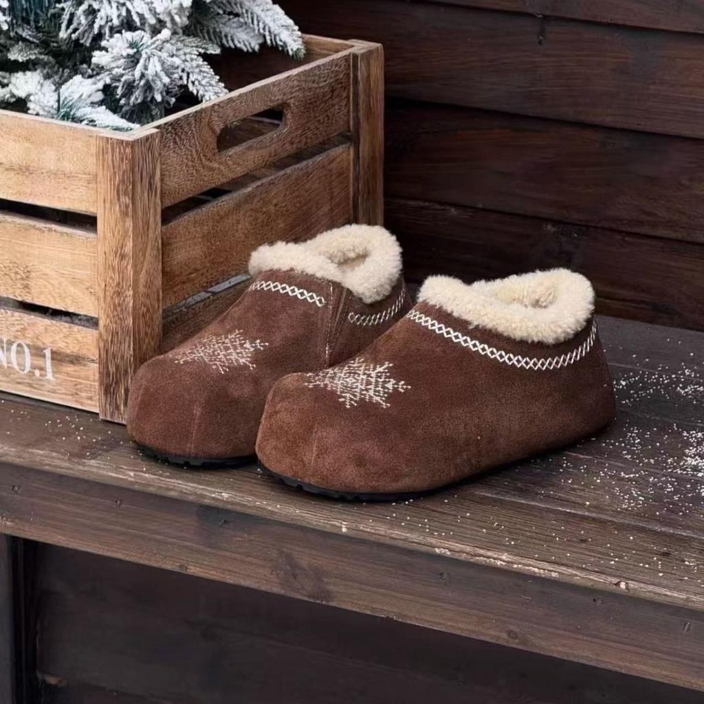 Women's Large Size Soft Elastic Embroidery Winter Warm Cold Padded Snow Boots Non-slip Wear Outdoor Leisure Sports Cotton Boots