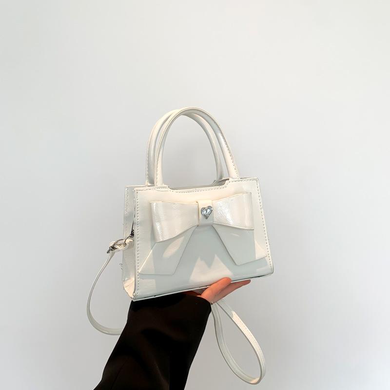 Spring Textured Niche Crossbody Bag Retro Fashion Handbag Women New Beautiful Handbag Small Bag Women
