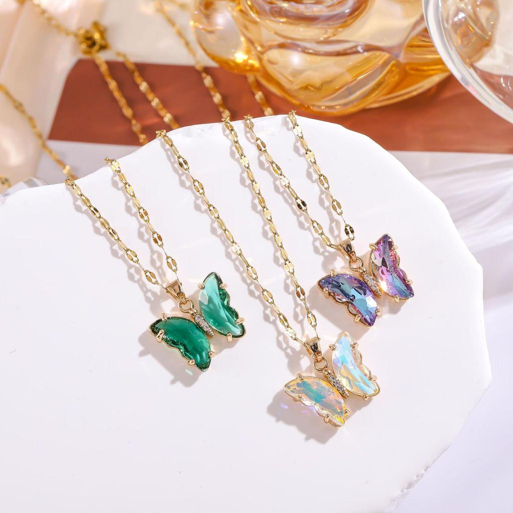Iridescent Gradient Butterfly Necklace with Zirconia Rhinestones - Titanium Steel Clavicle Chain Pendant.