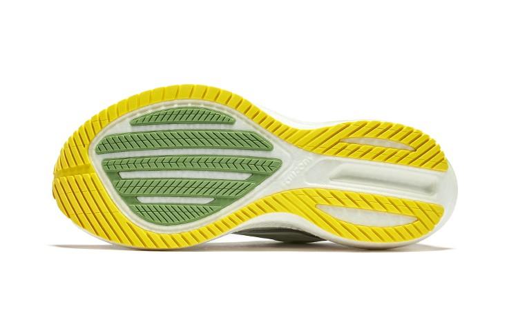 SAUCONY Triumph Victory 21 Cushioning And Breathable Low Top Casual - S10881-138