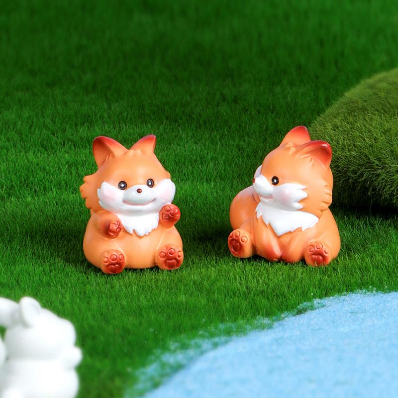 Mini Cute Fox Rabbit Small Ornament Cartoon Bunny Micro Landscape Decoration Model Crafts Car Interior Accessories Gifts