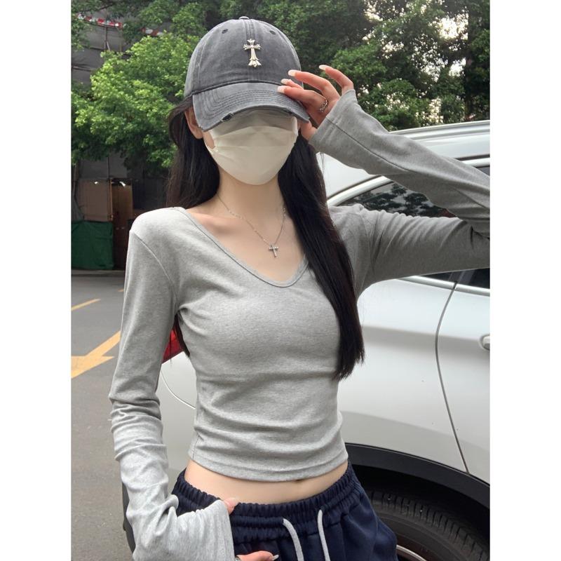 Spring collar, straight shoulder, thin bottoming shirt, female hottie, small long-sleeved T-shirt, short inner top.