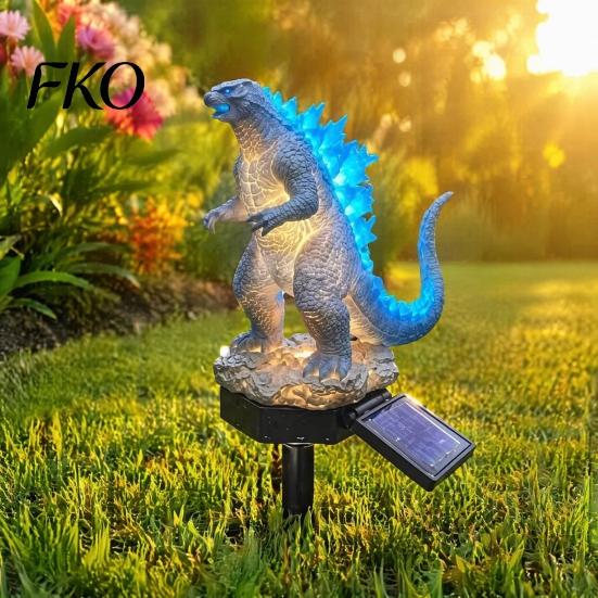 Courtyard Dragon Sculpture Solar Garden Light, Outdoor Sasquatch Statue Lamp, Fantasy Medieval Gothic Creature Sculpture, Pathway Light for Yard Lawn