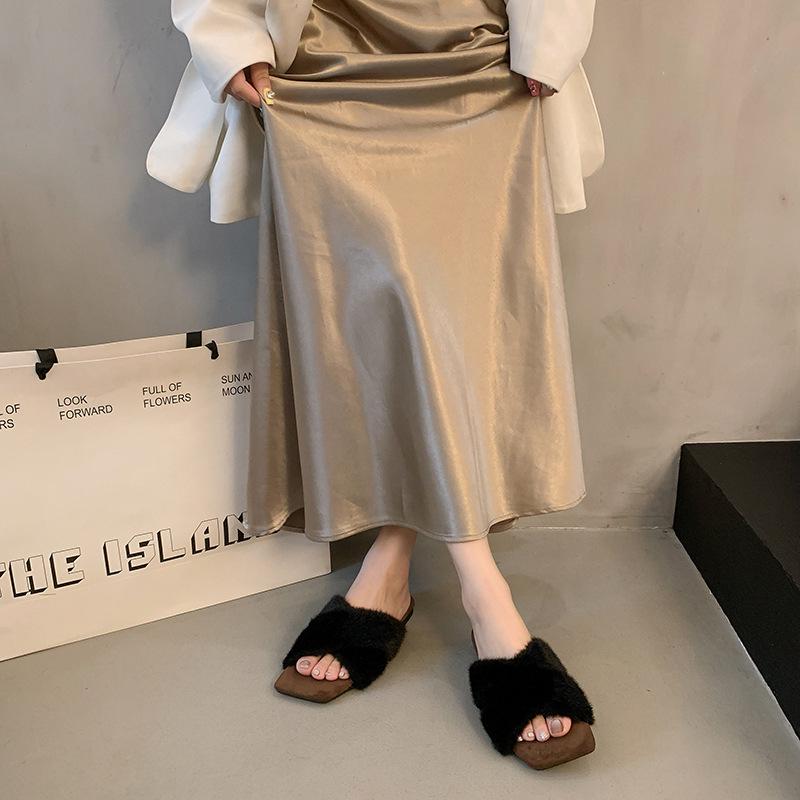 Women's Plush Cross Strap Slippers - Fashionable Flat Bottom for Fall/Winter 2025