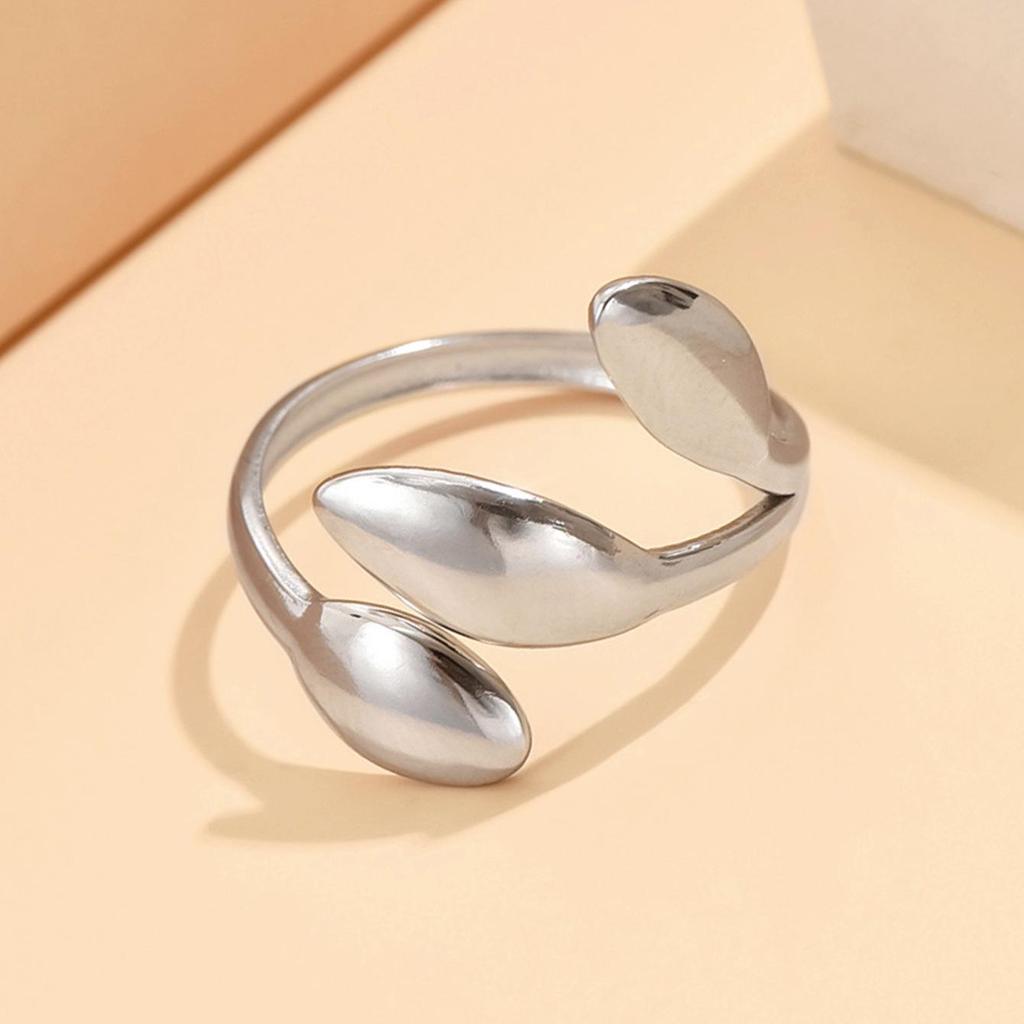 Gold-Plated Adjustable Leaf Stainless Steel Ring - Fashionable Forest Style, Non-Fading, Sweet & Cool Design