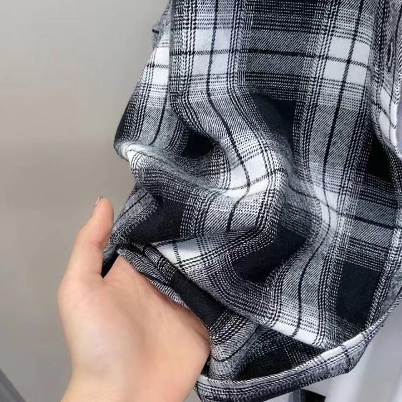 Women's Long Sleeve Plaid Shirt - Korean Style Loose Cotton, Mid-Length, Brushed Retro Jacket, Plus Size for Spring and Autumn.