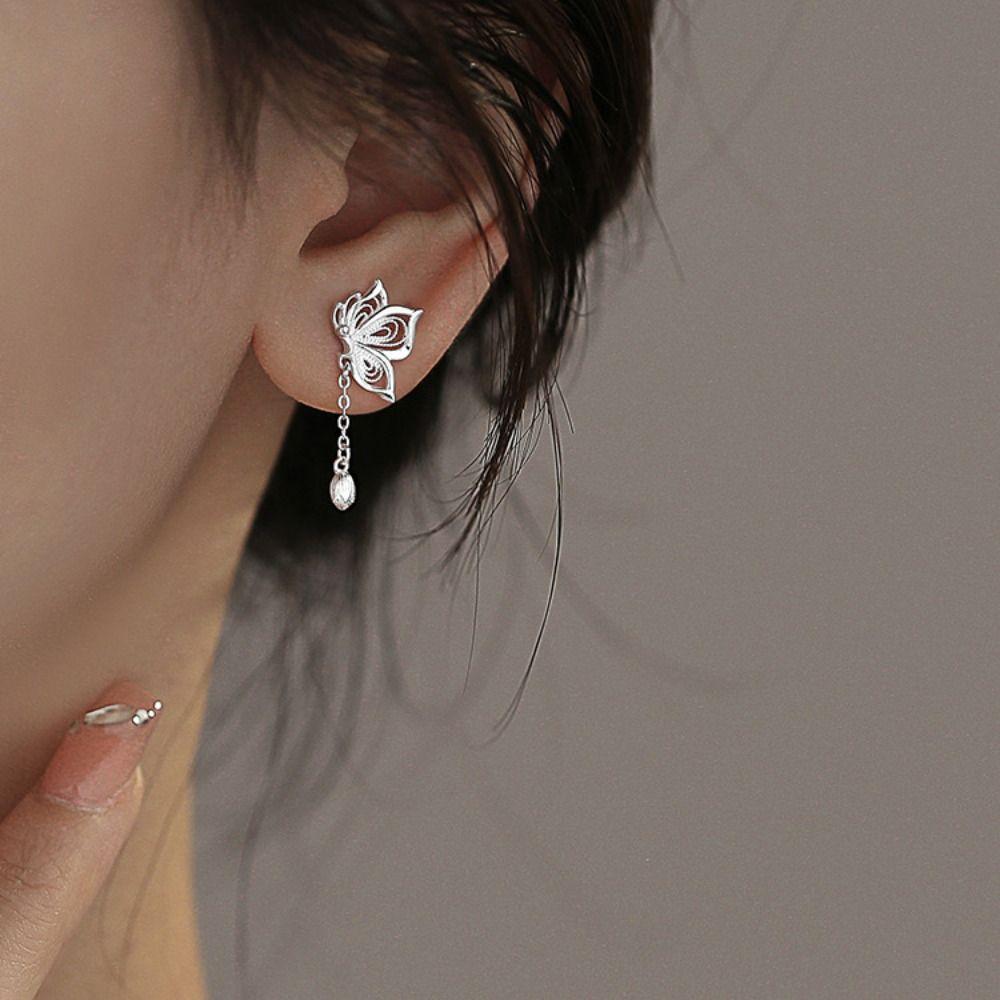Creative Butterfly Earrings New Design Sweet Tassel Earrings Hollow-out Drop Earrings  Girls