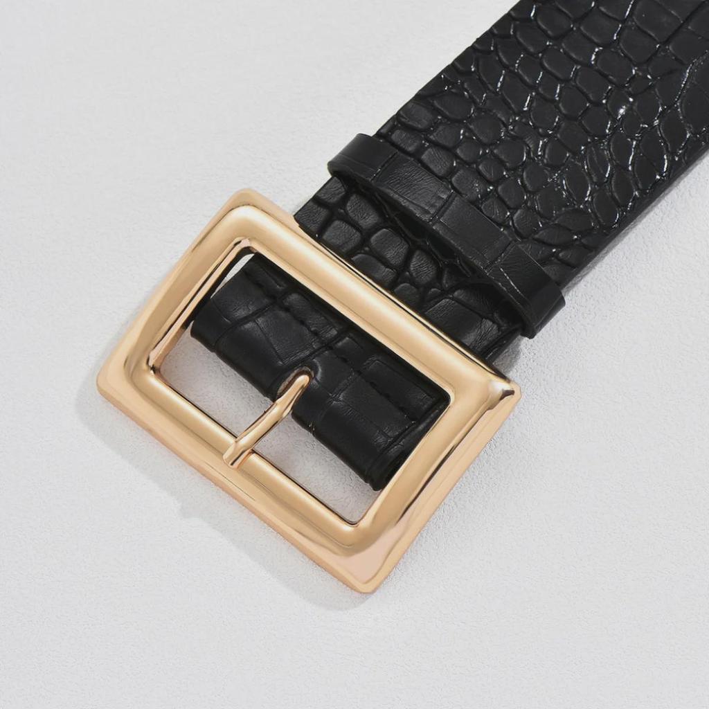 "Fashionable Black Crocodile Pattern Women's Belt with Large Square Buckle"