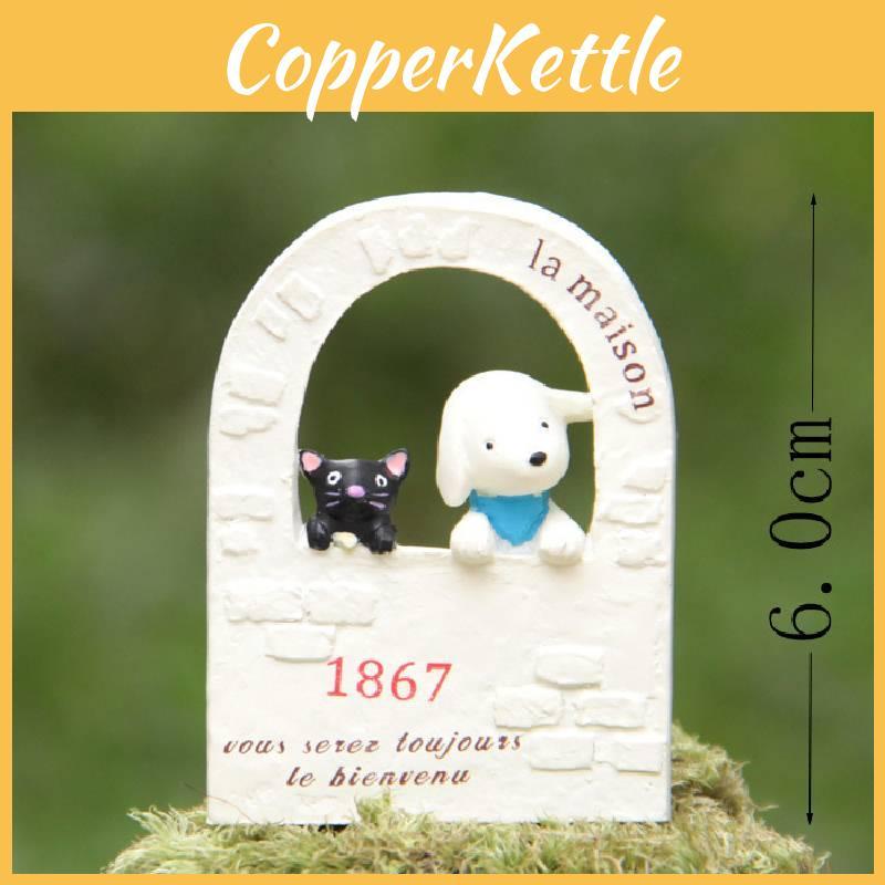 Hund Süß Cartoon Schwarze Katze Zaun Szene Für Landschaftsdekoration Stecker Zubehör