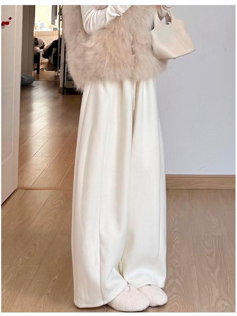 Women's Fleece-Lined Off-White Glutinous Rice Wide-Leg Pants, High-Waisted, Loose-Fit, Slimming, Petite, Autumn/Winter.