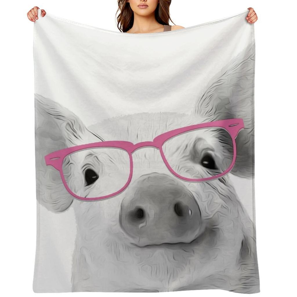 Pig Portrait Poster, animal, nature, wildlife, bacon, farm Throw Blanket funny gift Bed covers Stuffeds Soft Beds Blankets
