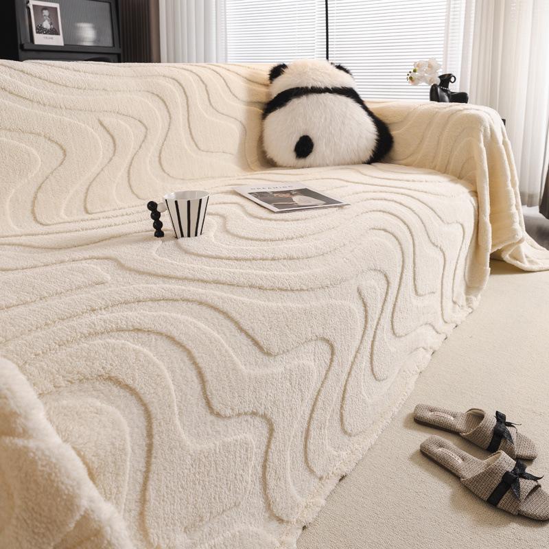 Plush Non-Slip Cat-Scratch-Proof Sofa Cover for Autumn/Winter