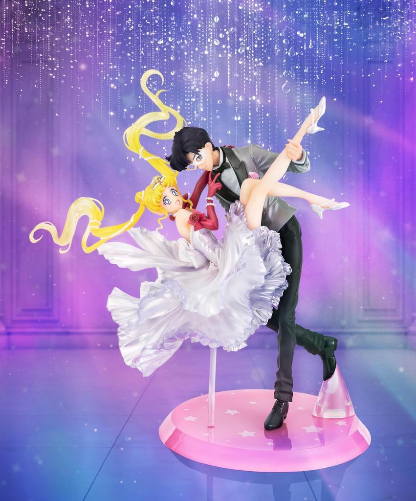 TAMASHII NATIONS Sailor Moon Usagi Masca Tuxedo Glow FiguartsZERO Chouette Figurină și [Ediție Moonlight] Colector