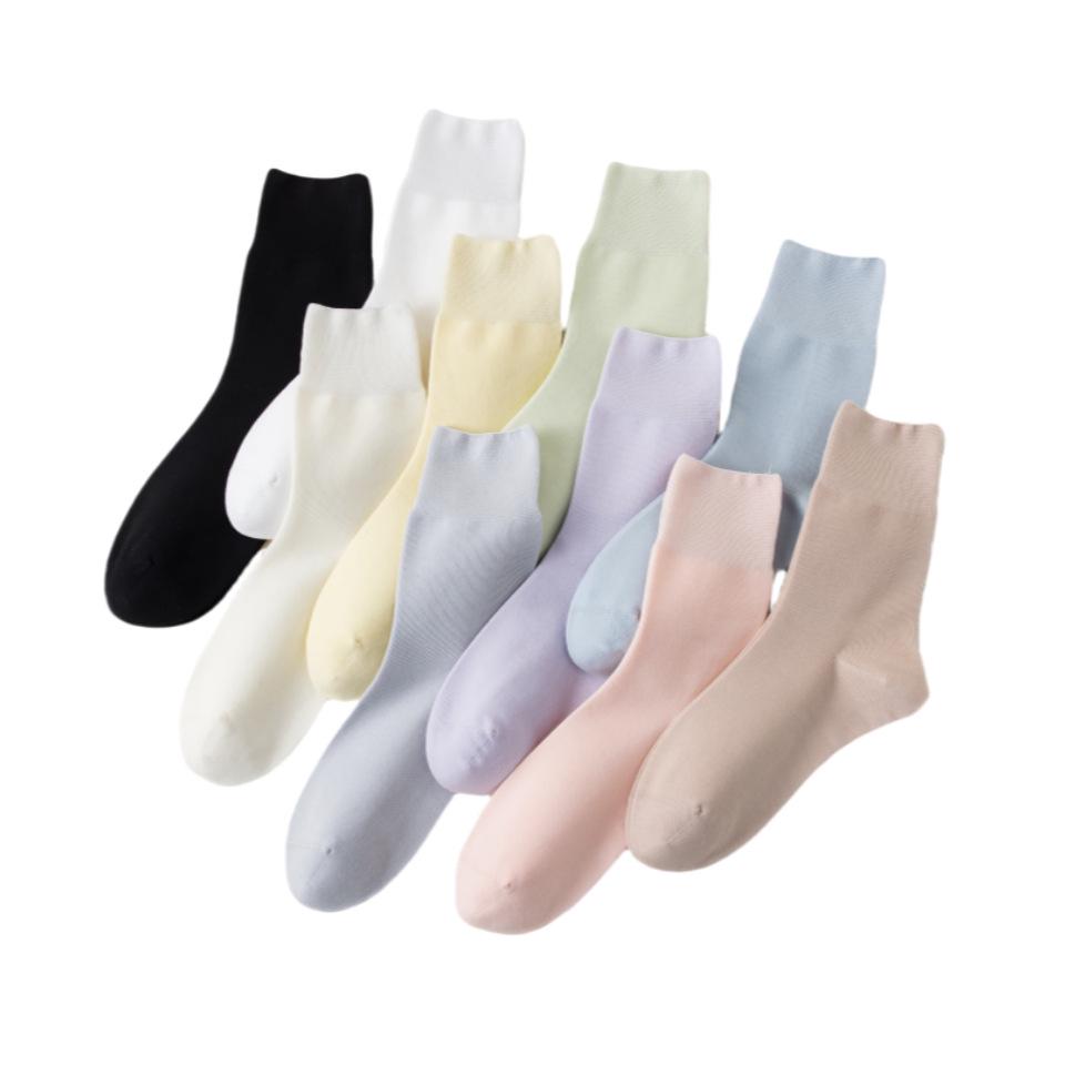 Women's Odor-Resistant Thin Cotton Socks - Mid-Calf, Sweat-Absorbent, Anti-Pilling, Solid Color, Seamless, Versatile for Spring/Summer.