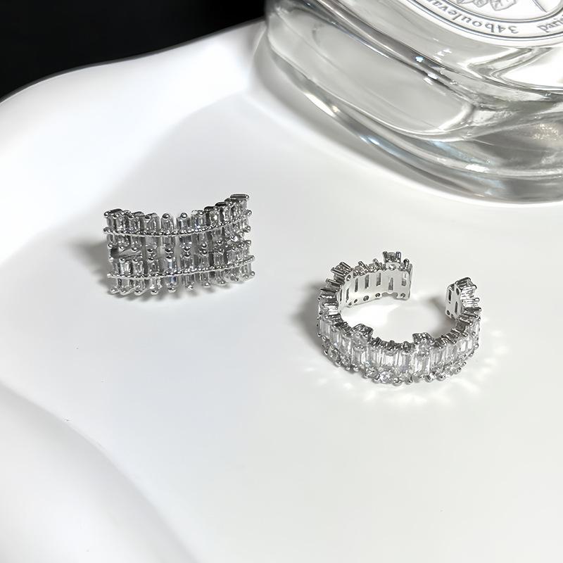 Light Luxury Super Flash Zir*****Pen Ring Female Niche Design Sense Cold Wind Fashion Personality Index Finger Ring