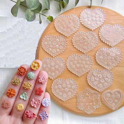 12 Stück Polymer Clay Formen Mini Blumen-Tonformen für Schmuckherstellung, Ohrringdekoration