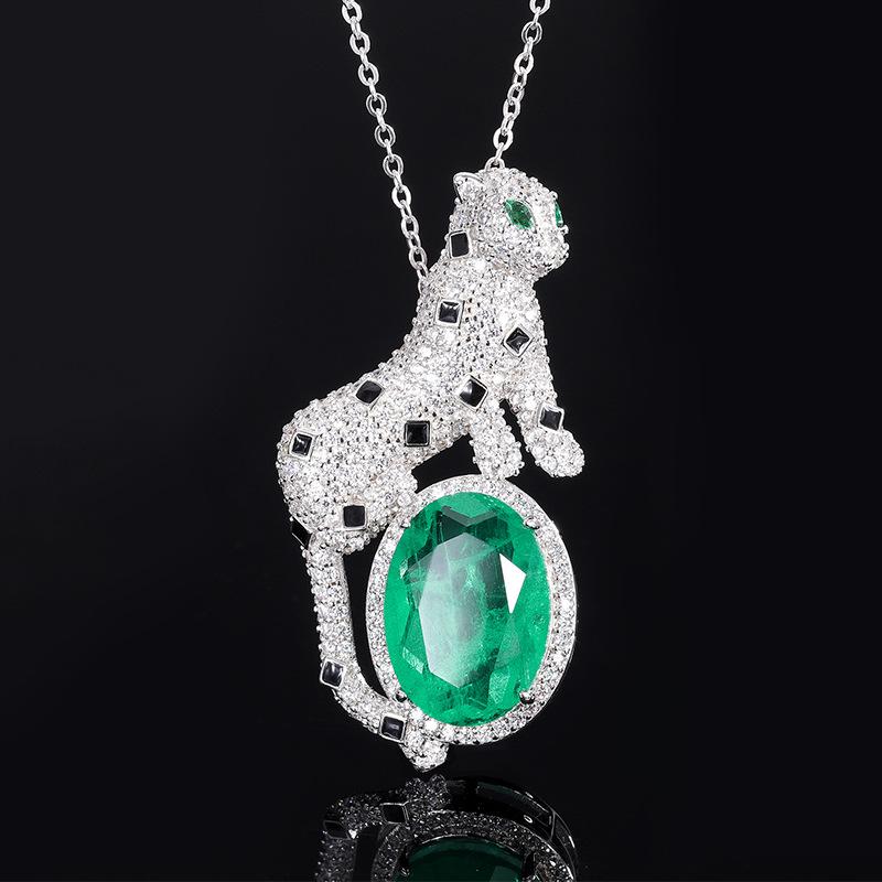 

Ювелирные изделия Серебряный имитация цвета сокровища леопардовый темперамент роскошный кулон ювелирные изделия главный камень 13 * 18