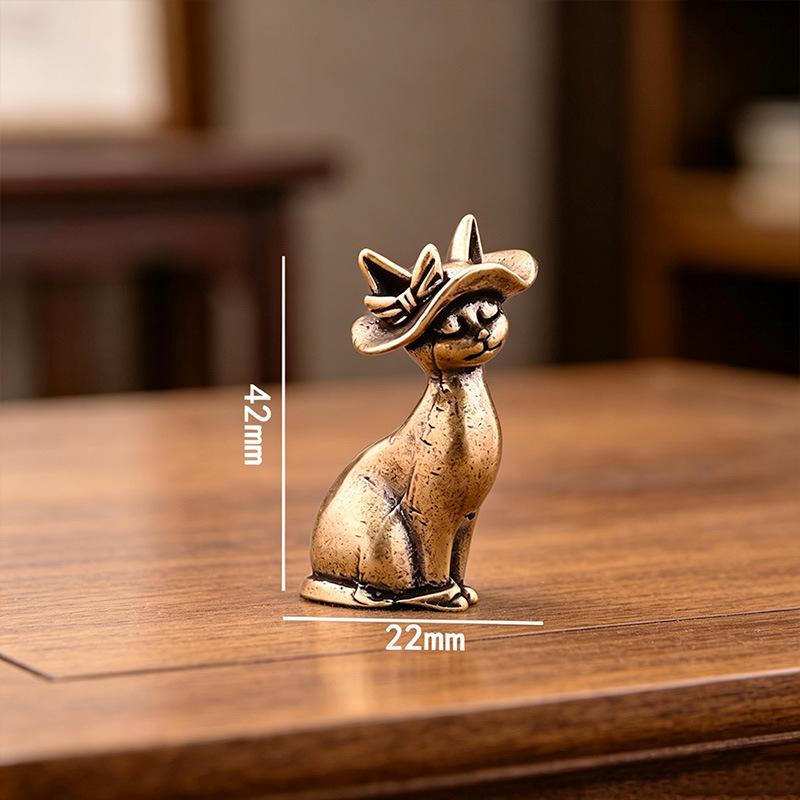 1Pcs Antique Brass Cat Figurine Mini Metal Cat Statue Retro Animal Ornament Home Office Desk Decor Collectible Gift
