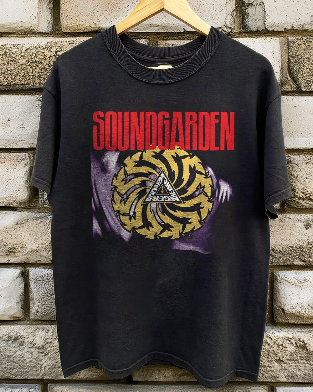 Soundgarden Badmotorfinger Vintage Grunge Graphic T Shirt Black S-5XL S