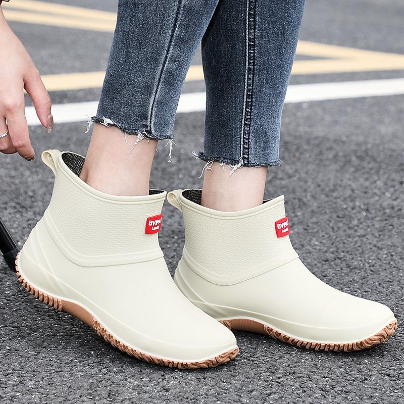 

Новая пара водонепроницаемой обуви мужской и женской, дождевая обувь с коротким голенищем, корейская версия, резиновые сапоги, универсальная толстая подошва, износостойкая, нескользящая, вода 39 жёлтый