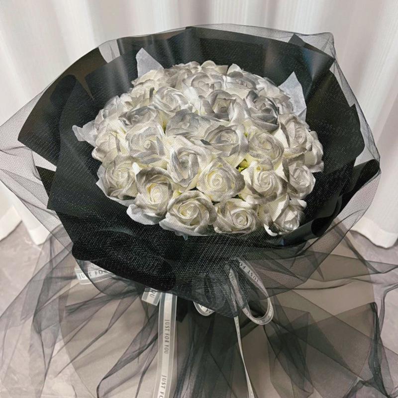 Buket lodoworóżana róża konserwowana kwiat mydlany - prezent walentynkowy dla partnera