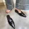 Mode Spitzschuh Damen Hausschuhe Slingback Sexy Elegant Mules Schuhe Mode Damen Sandalen 2025 Sommer Flip Flops Luxus Damenschuhe