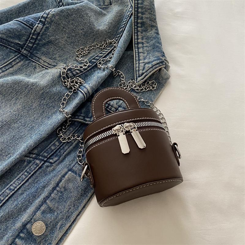 Niche messenger bag women's fashion texture popular bag women's new shoulder bucket bag