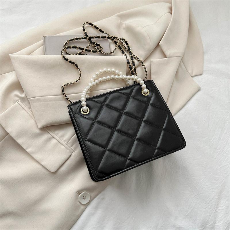 Elegant Fashionable Chain Small Square Bag Trendy Casual Shoulder Bag For Women 2023