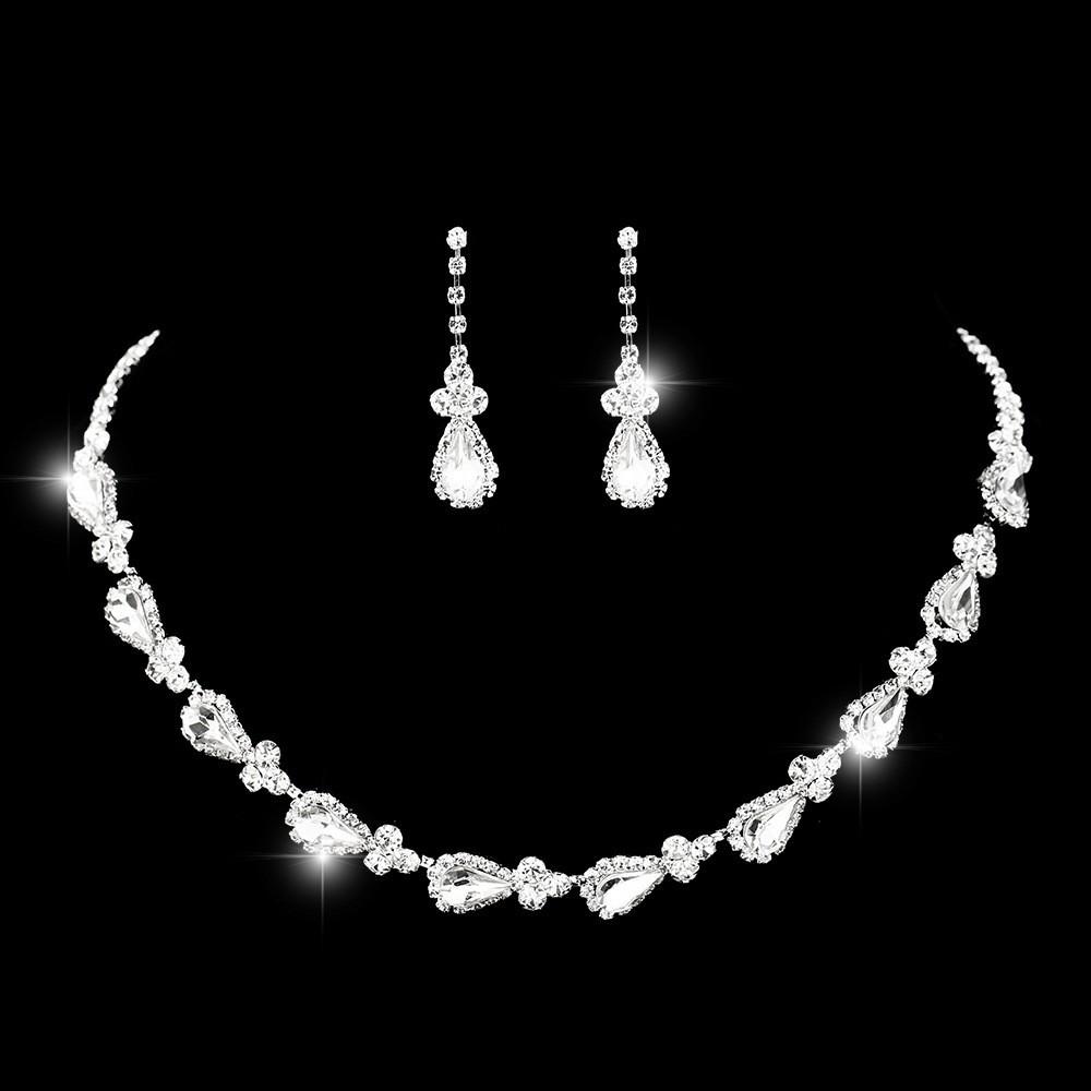 Jewelry, Ladies Silver Sparkling Crystal Necklace Earrings Set