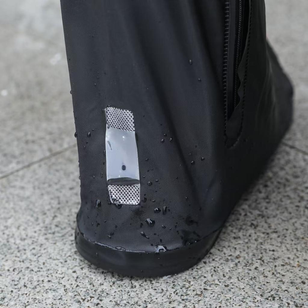 Waterproof Shoe Cover Rain-proof Shoe Cover Thickened Wear-resistant High Rain Boots Water Shoes Foot Cover Women's Boots