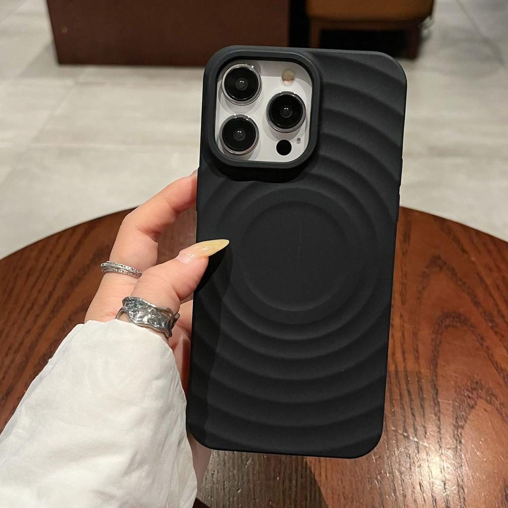 Frosted Apple 11Promax All-Inclusive 11 11 Magnetic Sun Shell Simple Silicone Shell 11 Circle Pattern Mobile Phone Shell