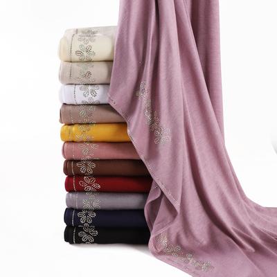 Accessori – Sciarpe e foulard
