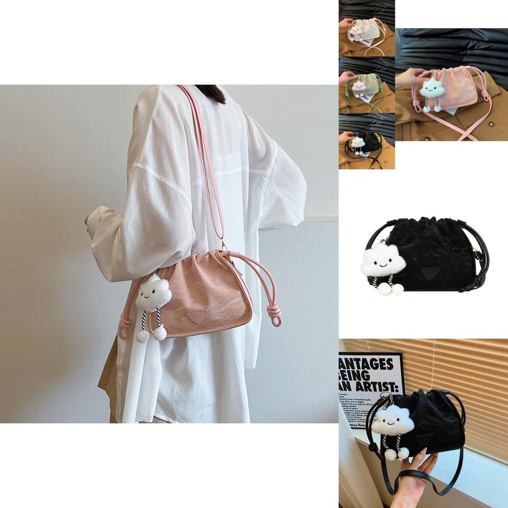 Chic Street Trendy Bucket Bag Fashionable Pu Leather Crossbody Handbag With Magnetic Closure