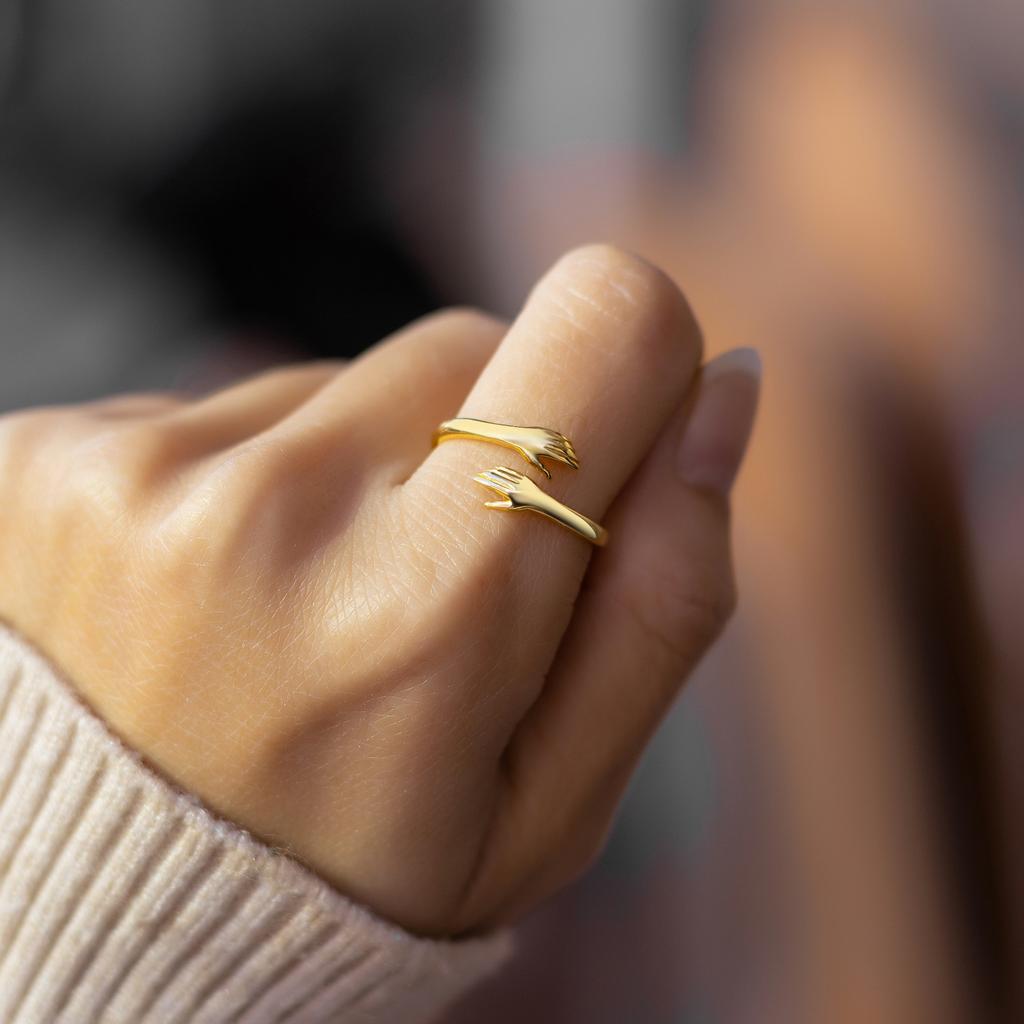 Adjustable Open Embrace Ring Fashion Fresh Couple Matching Rings Creative Personality Design