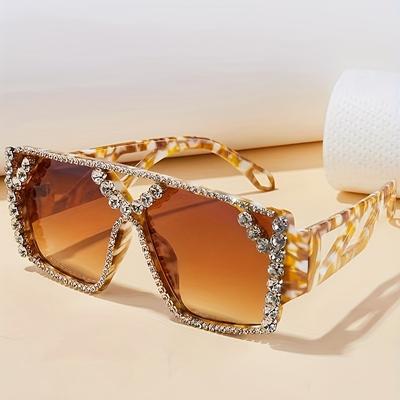Nuovi Occhiali da Sole Quadrati con Strass alla Moda Donna Occhiali da Sole Diamante Oversize Donna Occhiali Vintage Donna Occhiali da Sole Graduati