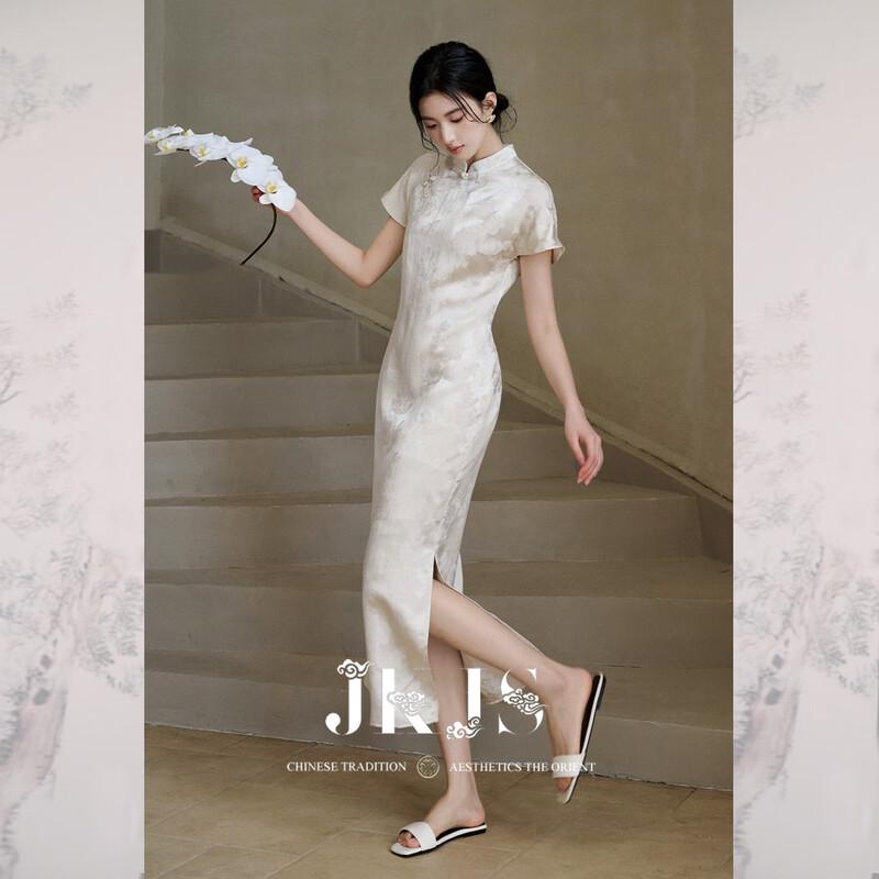 JK&JS Elegantes Jacquard-Cheongsam-Kleid im Neuen Chinesischen Stil mit Schlitz