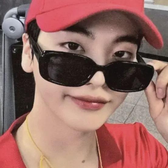 

Cravity Song Hyeongjun Chicosong Photocard