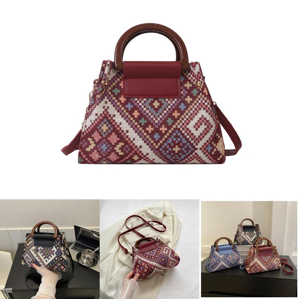 Trendy Street Style Pu Material Shoulder Bag For Women In Black Blue Red