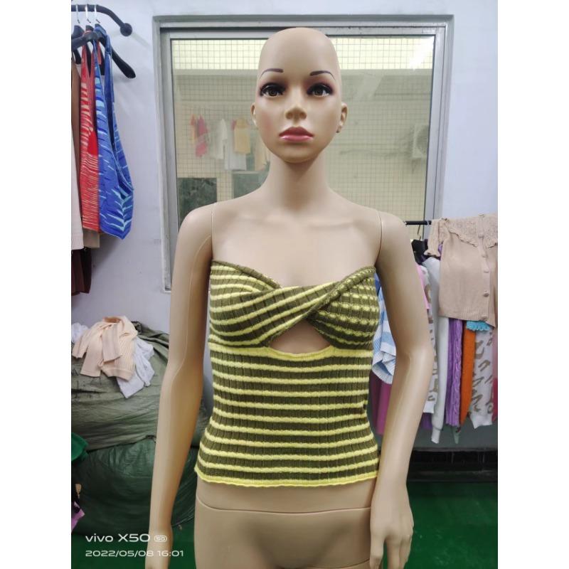 Frühlings- und Sommer-Damenpullover Gestrickte Neckholder-Tops und trägerlose Westen