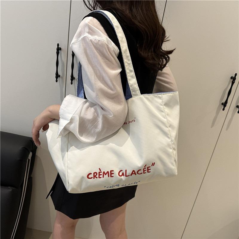 Summer New Lightweight and Beautiful Casual Handbag Versatile Commuter Student Class Dual-purpose Shoulder Armpit Bag