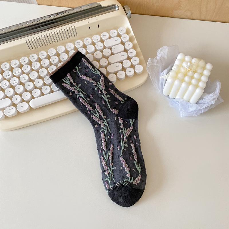 23 Autumn Mori Socks Women S Japanese Retro Relief Flower Tube Socks Trendy Cotton Women S Socks Long One size