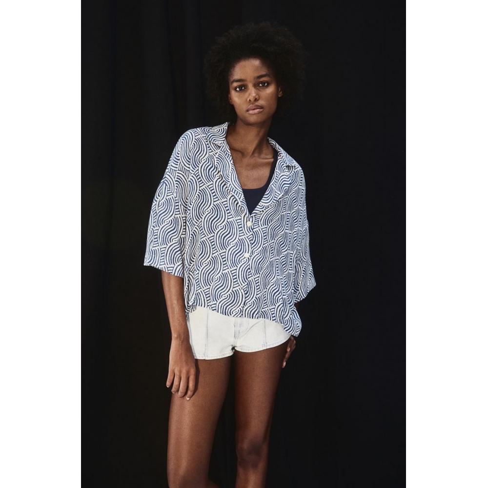 

H M Oversized Camp Shirt Blue Patterned